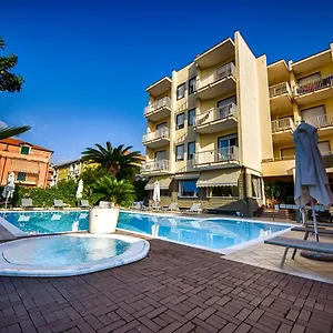 Hotel Splendid, Diano Marina