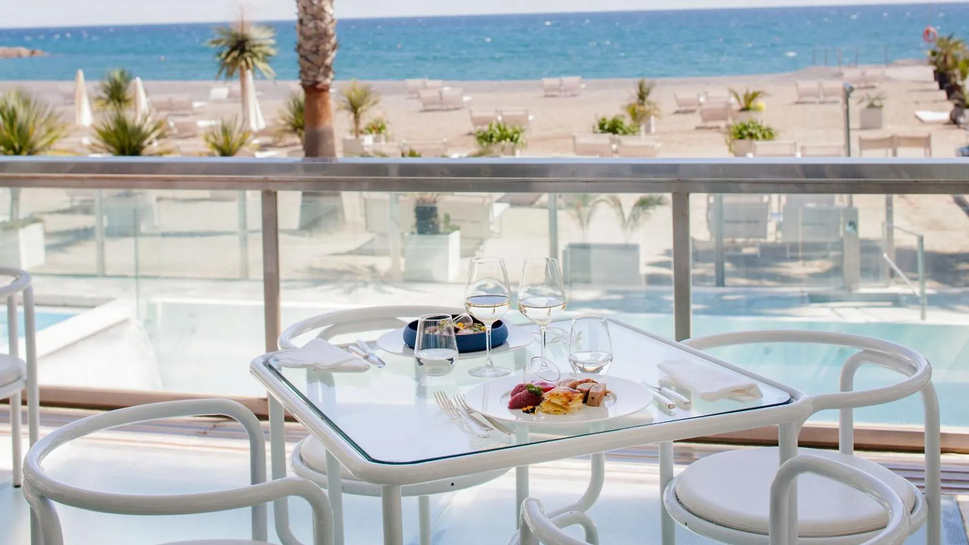 Hotel Caravelle Thalasso & Wellness Diano Marina 4*,  Italy