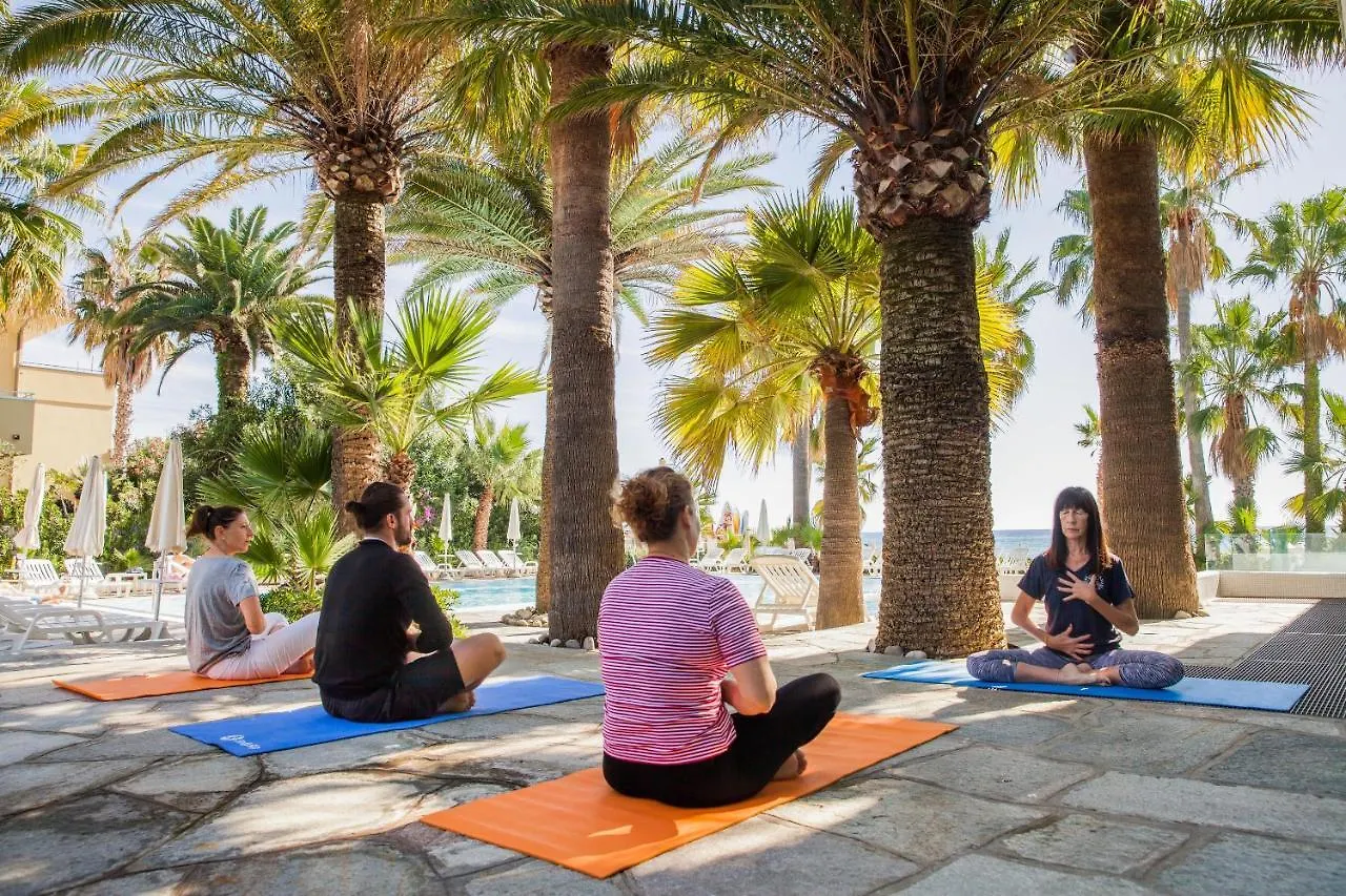 Hotel Caravelle Thalasso & Wellness Diano Marina 4*,