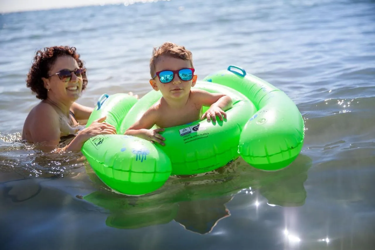 Hotel Caravelle Thalasso & Wellness Diano Marina 4*,
